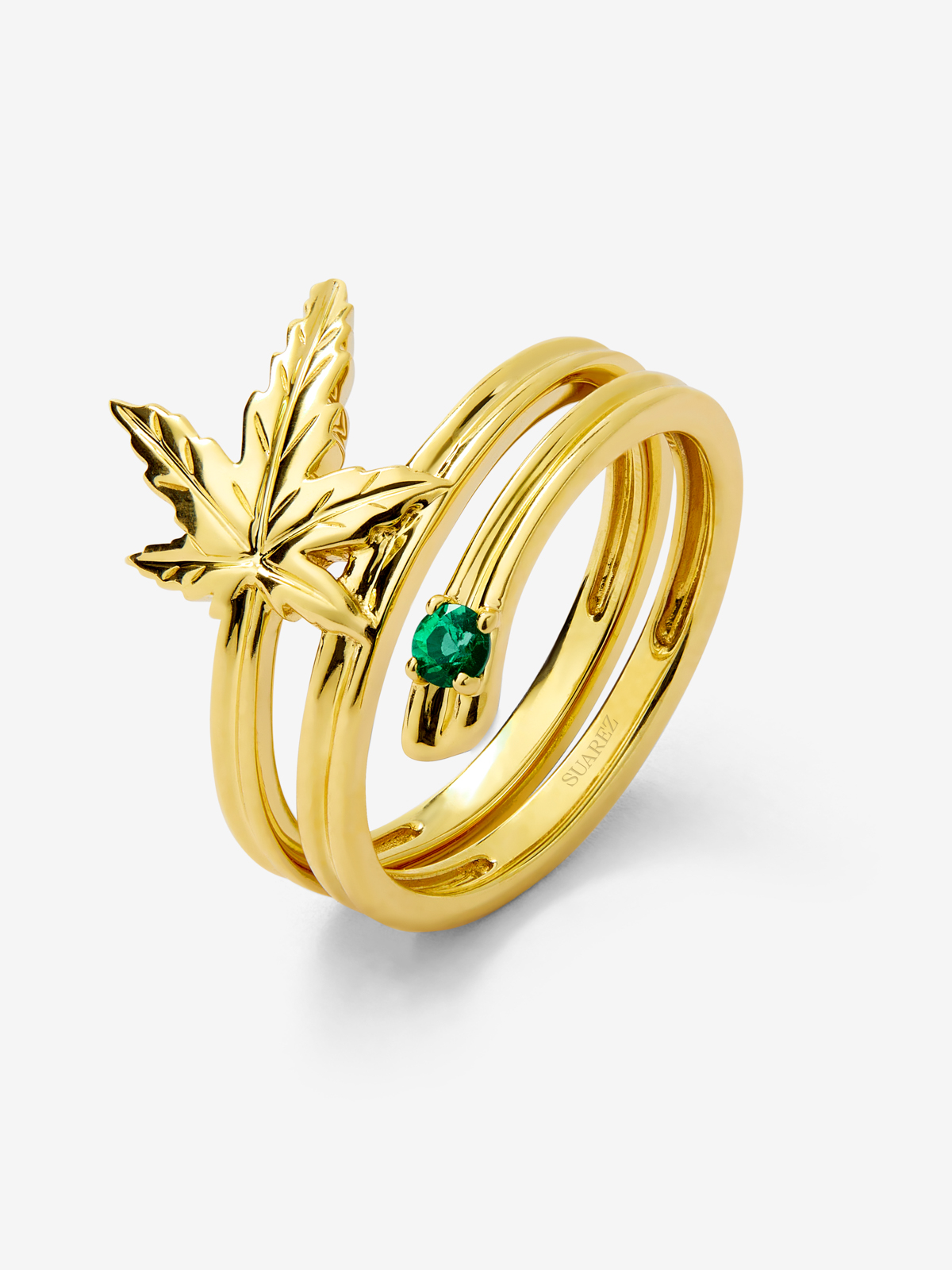18K yellow gold ring with a 0.07 ct brilliant-cut emerald, in a maple leaf design