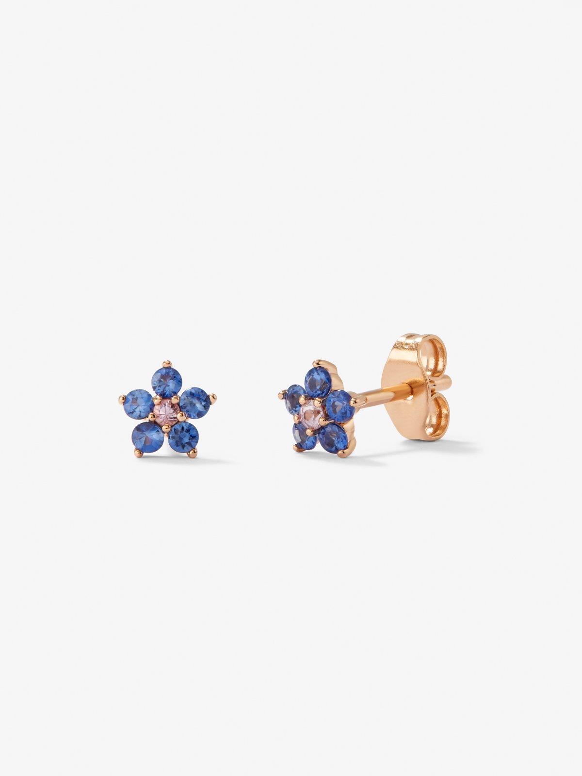18K rose gold earrings with brilliant-cut blue and pink sapphires in the shape of a flower