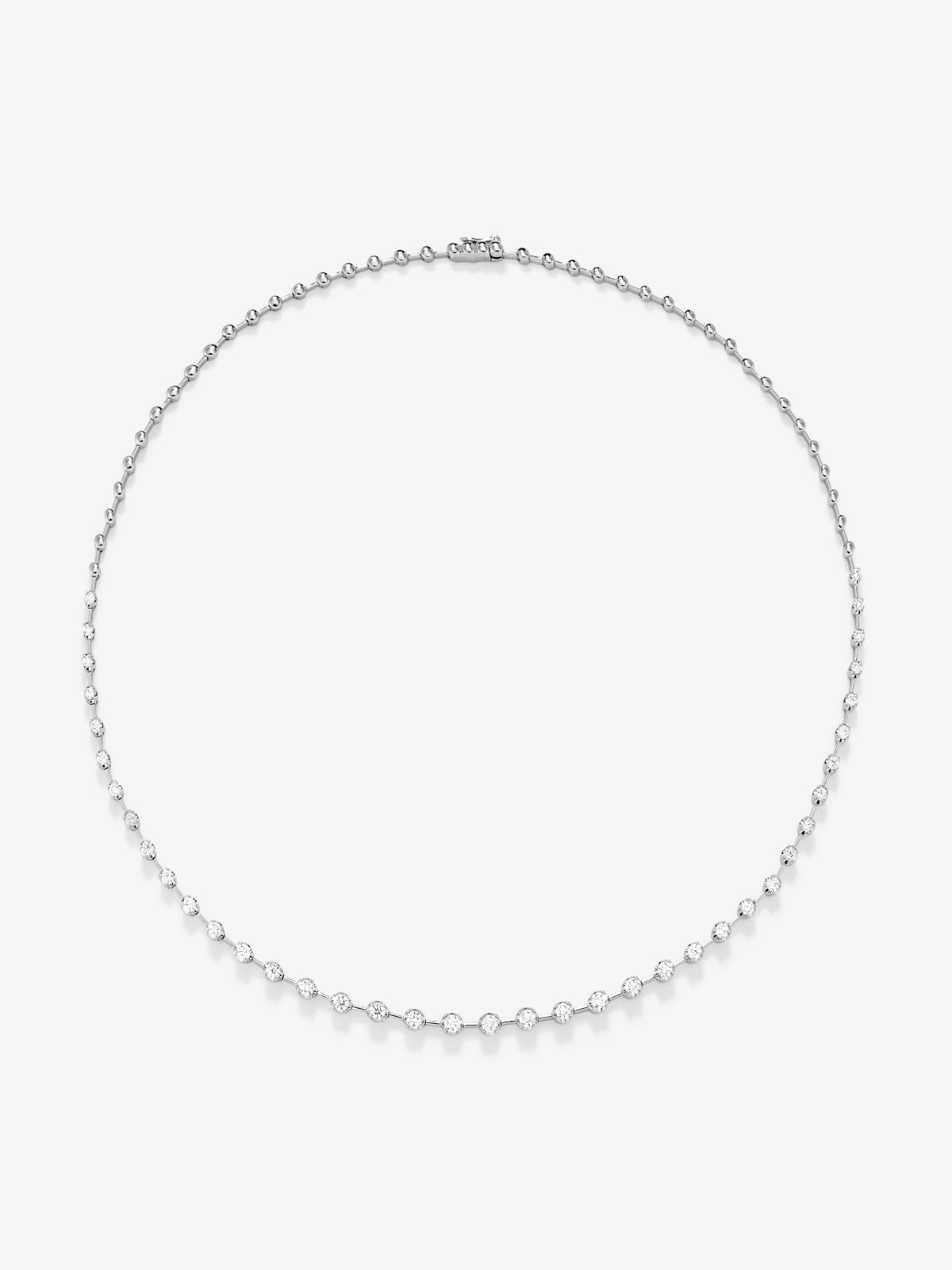 18K white gold necklace with white diamonds in 2.03 cts