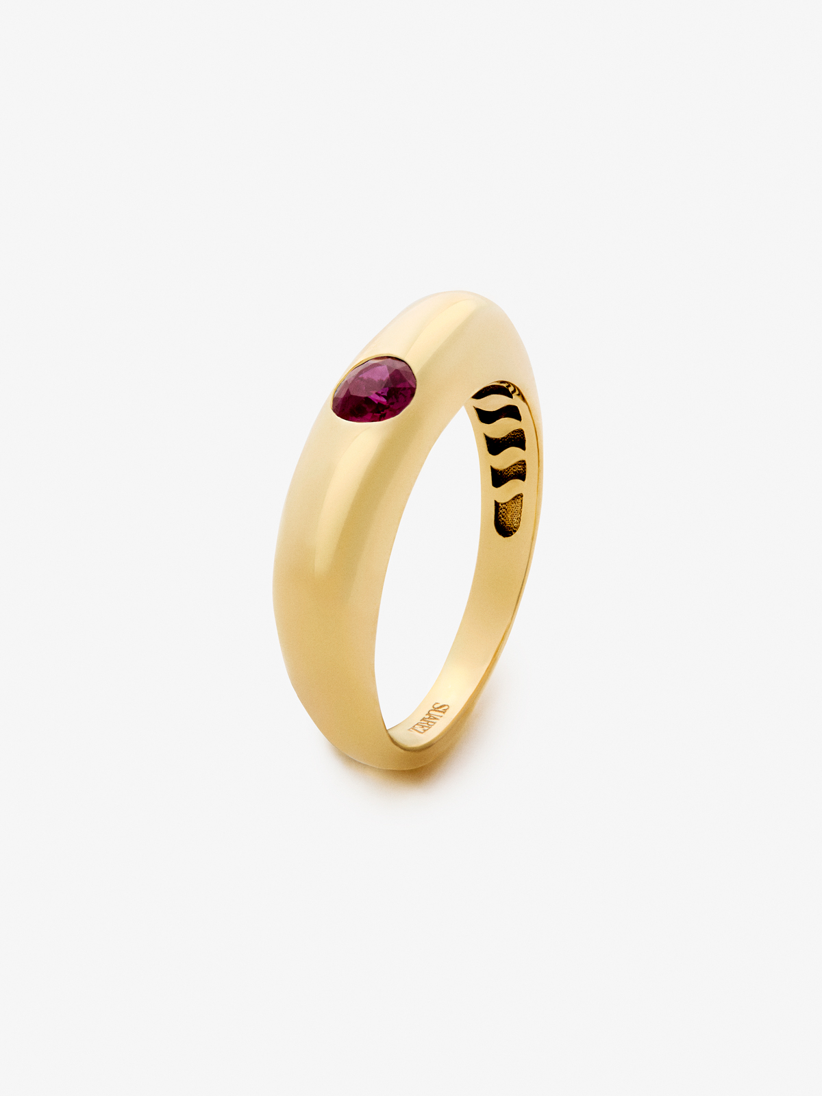 18K yellow gold ring with 0.32 ct brilliant cut ruby