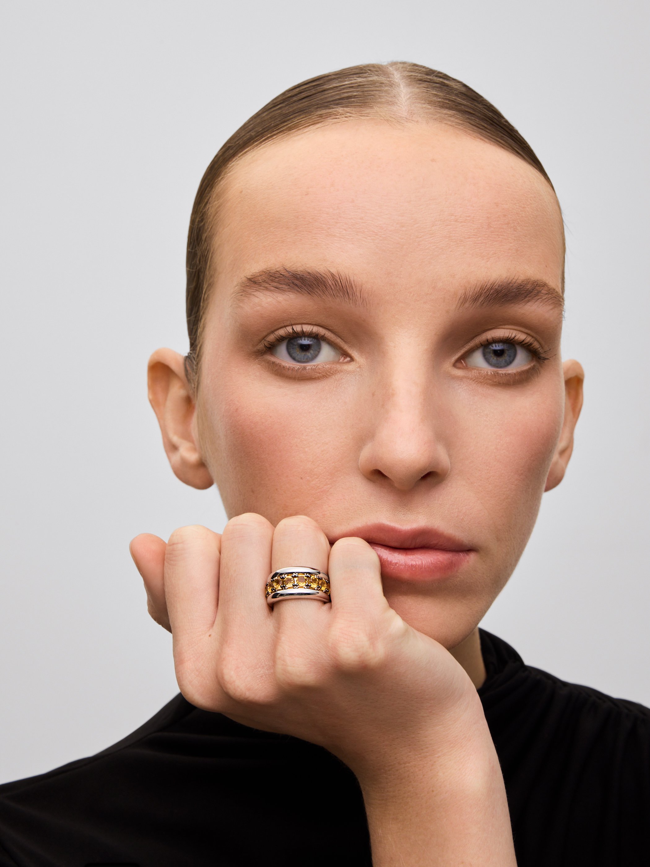 925 silver ring with paved brilliant-cut citrine quartz