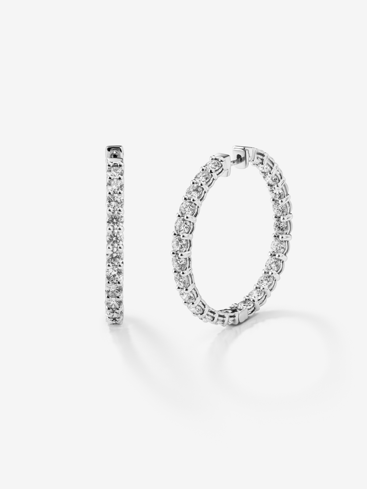 18K White Gold Hoop Earrings with Claw-set Diamonds