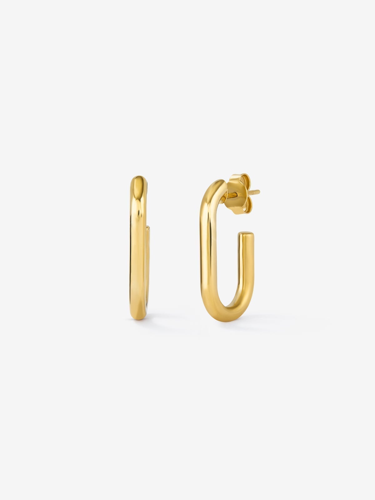 Short forza chain earrings in 18k yellow gold.