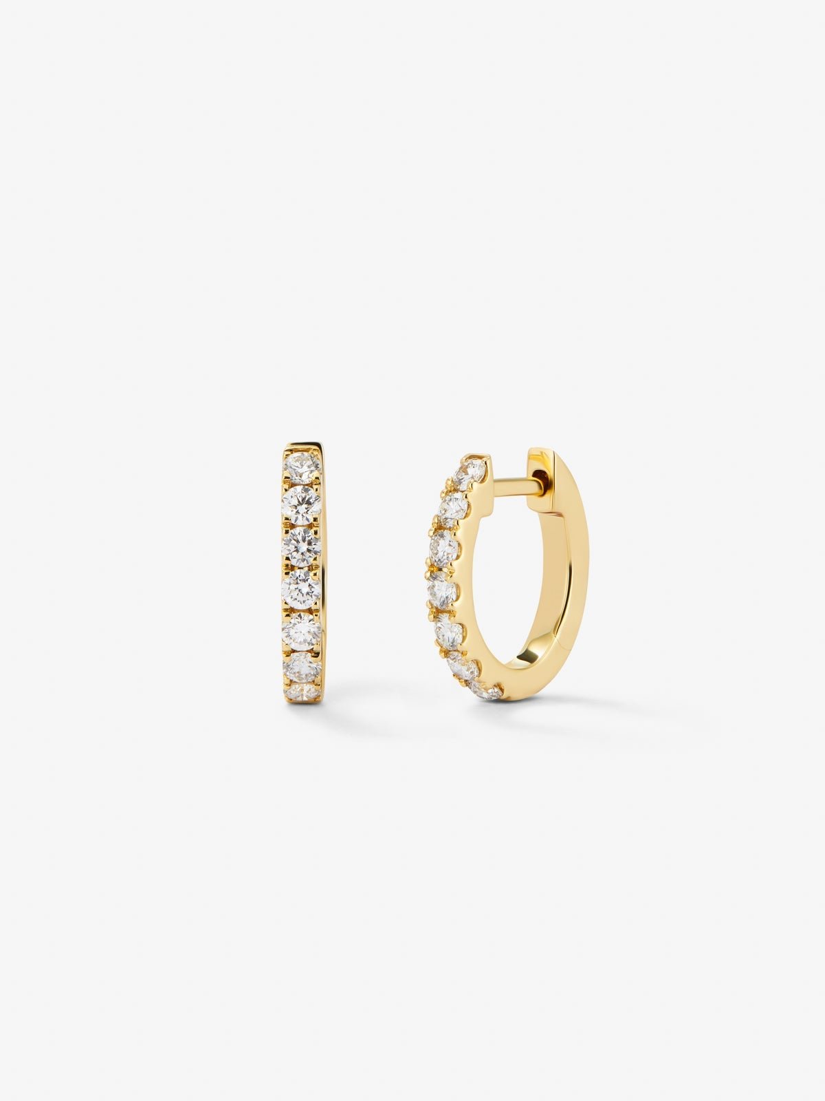 18K yellow gold hoop earrings with 14 brilliant-cut white diamonds with a total of 0.39 cts