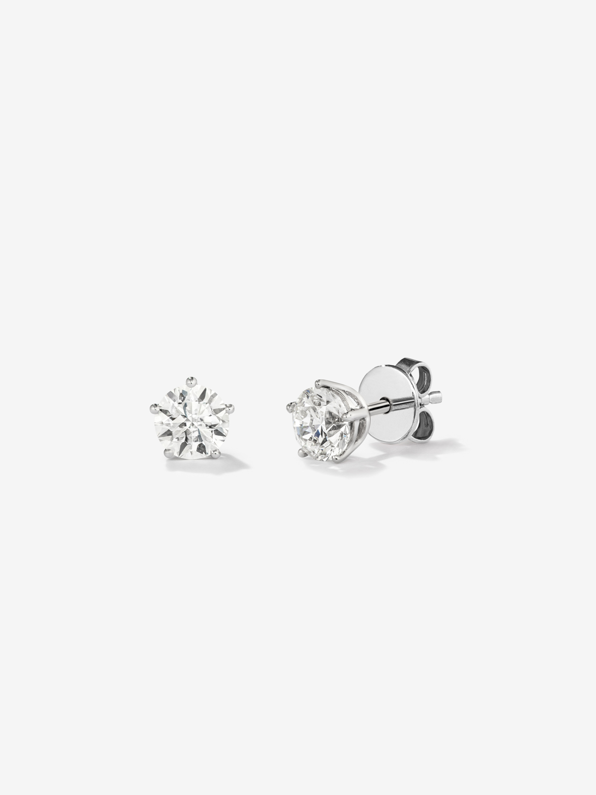 Solitary 18k white gold earrings with white 2 cts bright size size