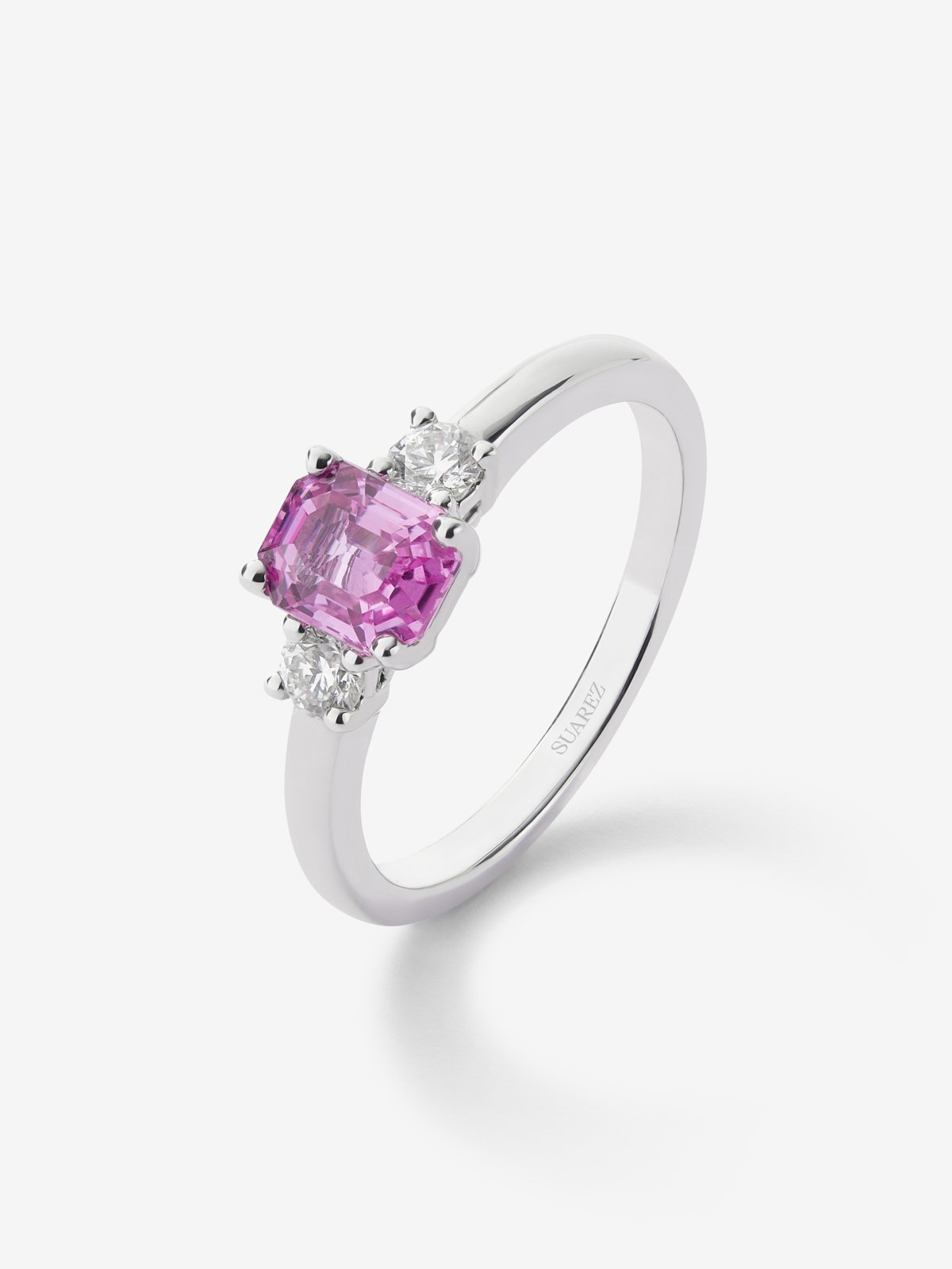 18K white gold triple ring with octagonal-cut pink sapphire and 2 brilliant-cut diamonds with a total of 0.20 cts