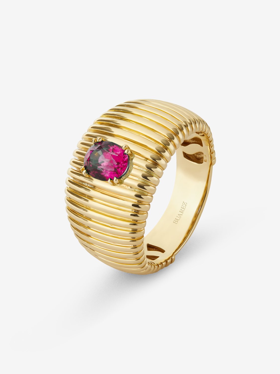 18K Yellow Gold Fluted Ring with Oval Cut Ruby