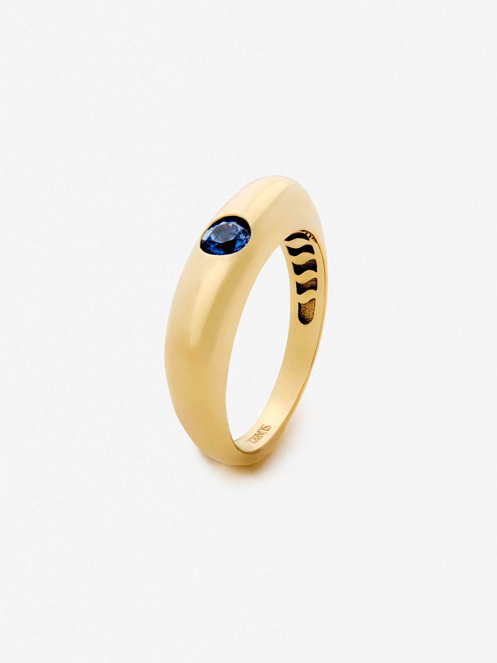18K yellow gold ring with 0.29 ct brilliant-cut blue sapphire