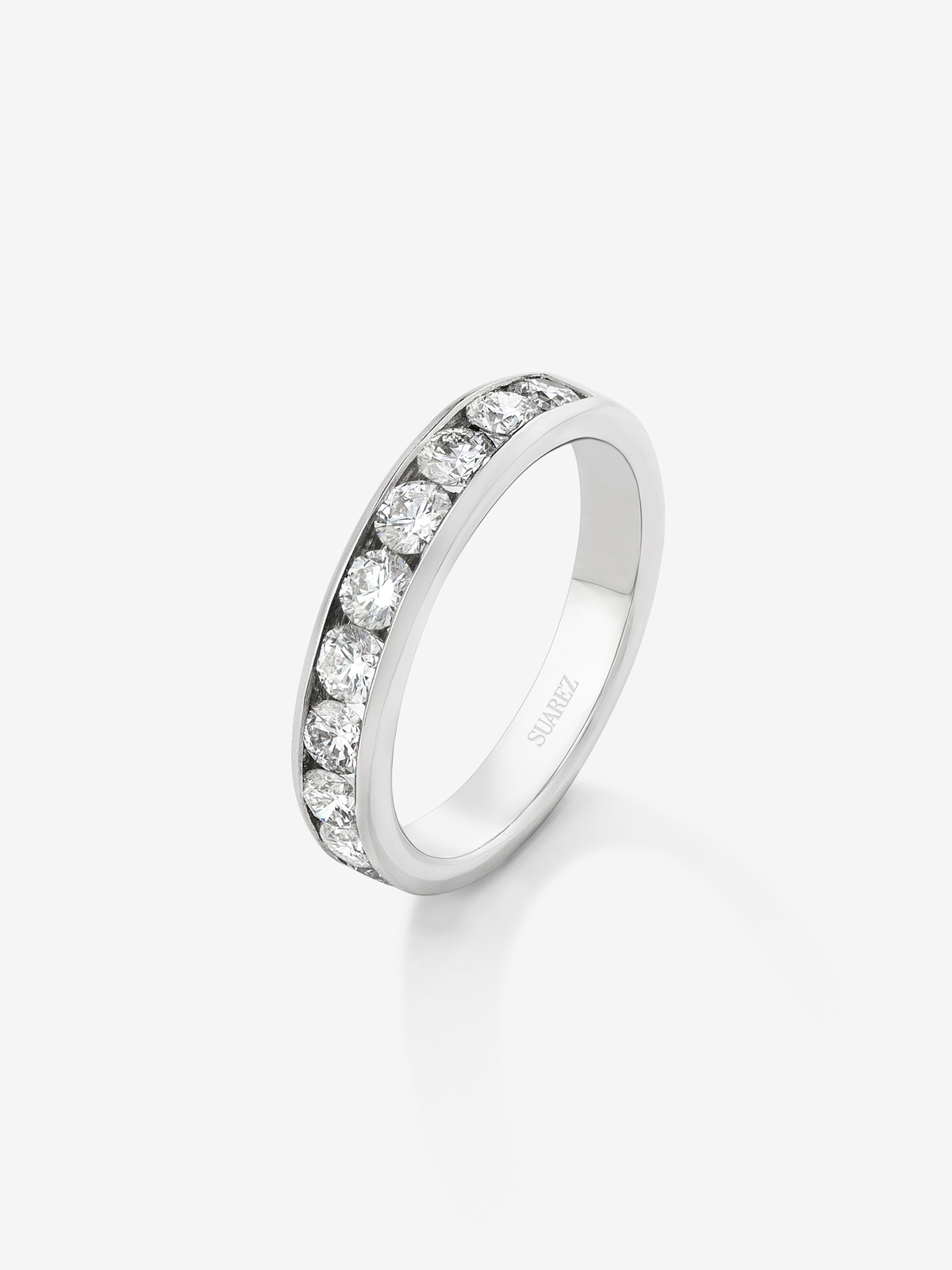 Half ring in 18K white gold with 10 brilliant-cut diamonds with a total of 1.1 cts