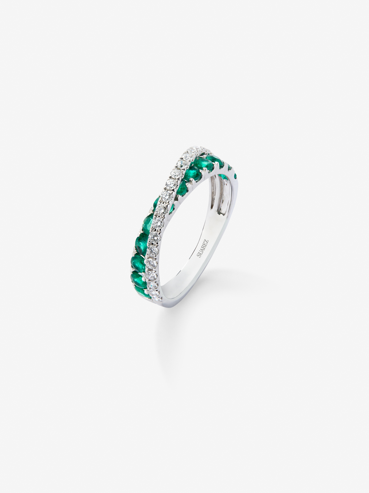 18K White Gold Cross Ring with Emerald and Diamond