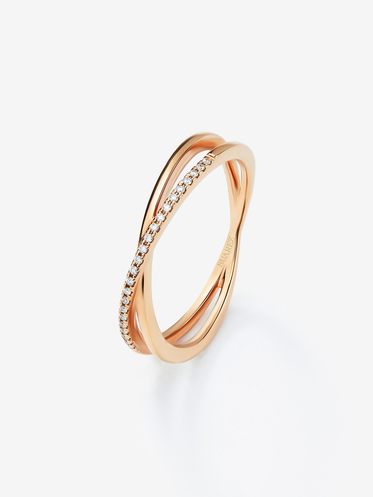 18K rose gold cross ring with 24 brilliant-cut white diamonds with a total of 0.07 cts