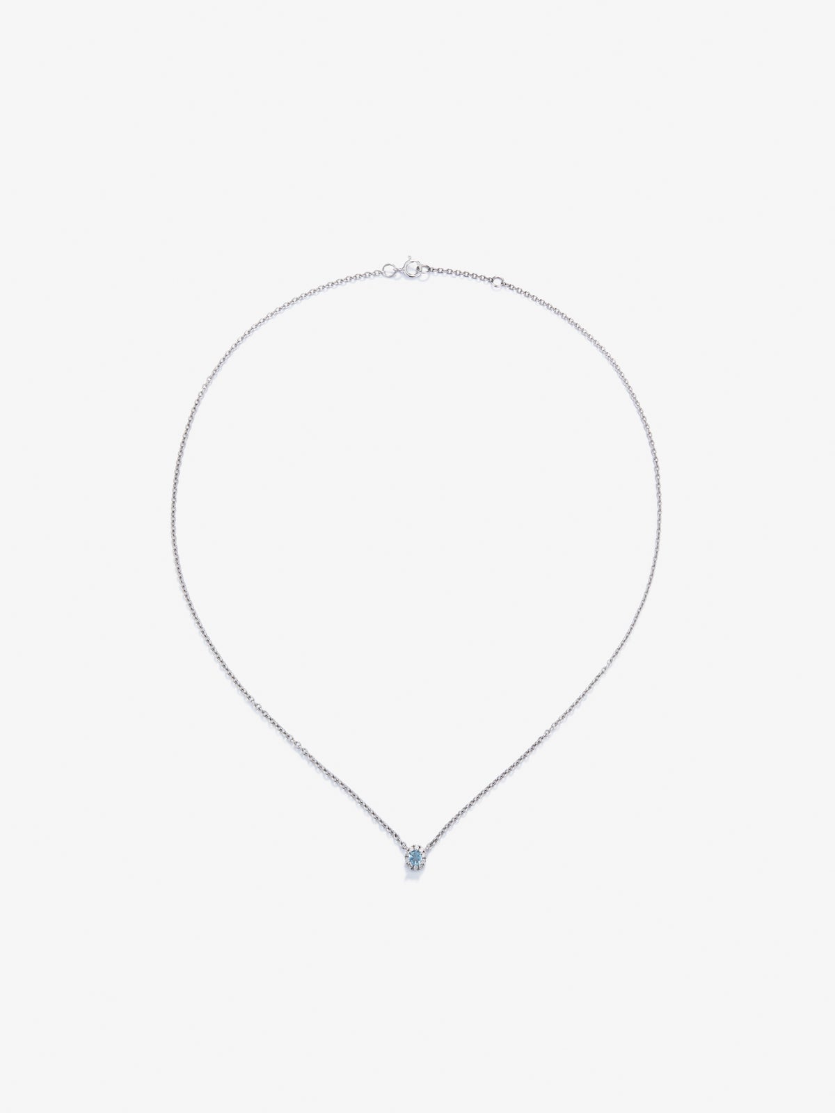 18K white gold chain pendant with aquamarine and diamond