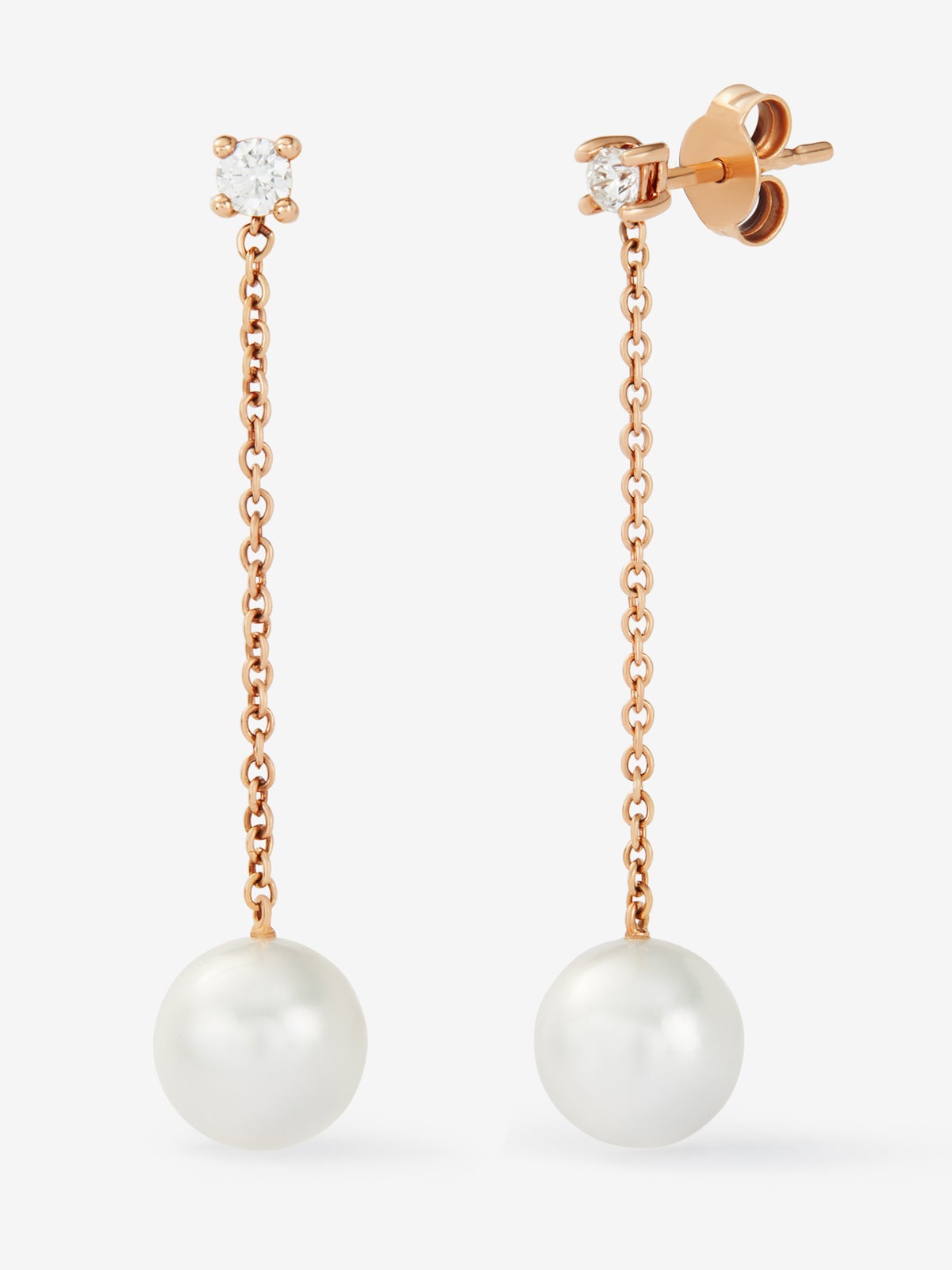 18K rose gold chain earrings with 2 brilliant-cut diamonds with a total of 0.22 cts and 2 9mm pearls