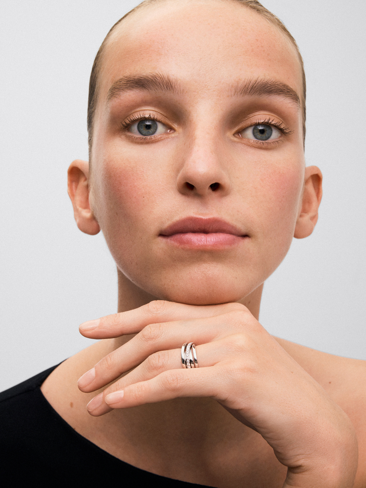 18K White Gold Diamond Multiarm Ring