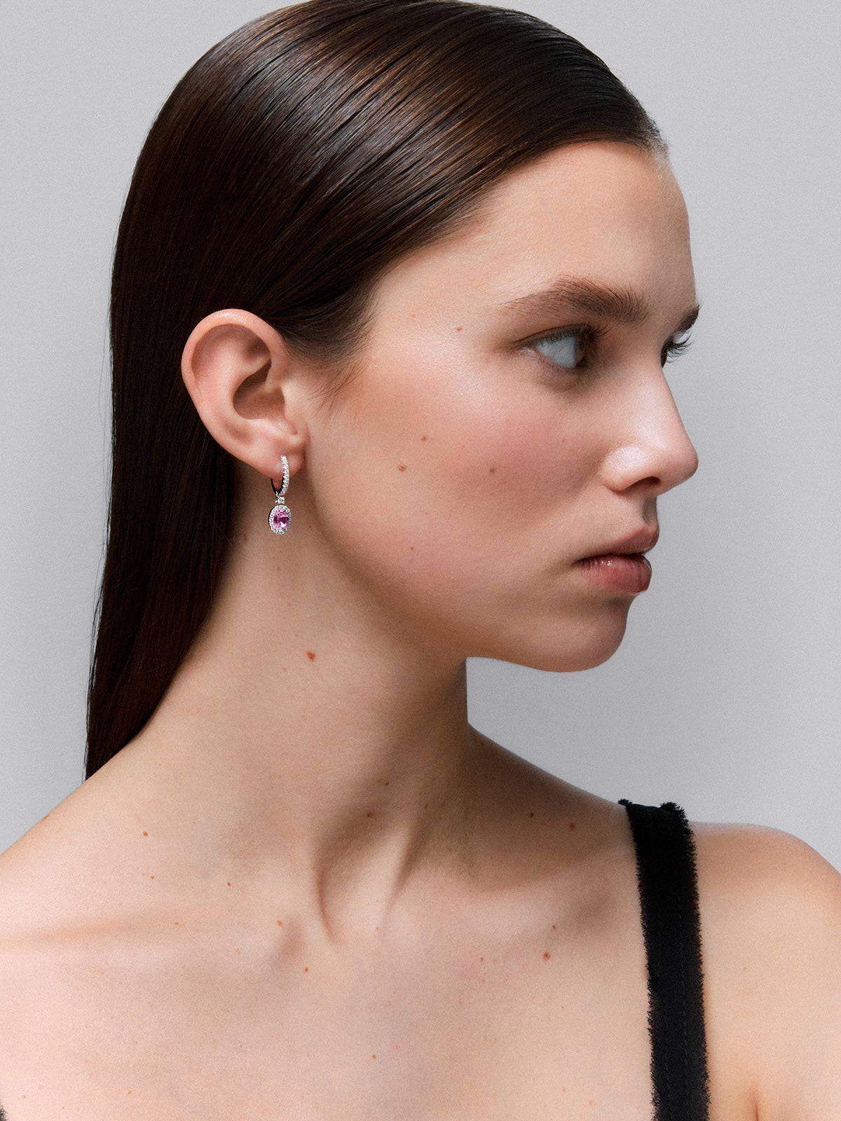 18kt white gold creole earrings with 1ct pink sapphire and diamonds.