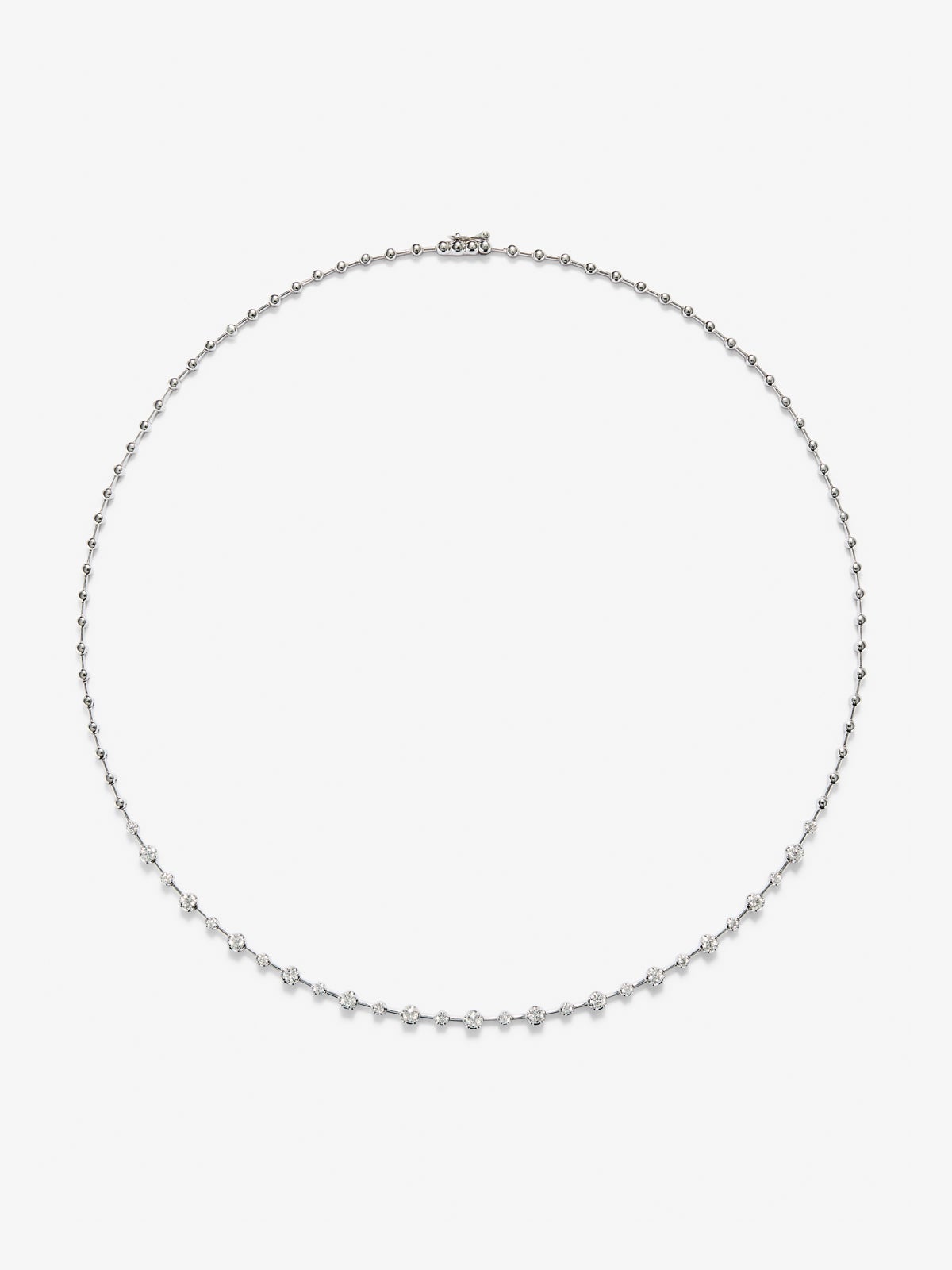 18K white gold necklace with 27 brilliant-cut diamonds with a total of 0.95 cts