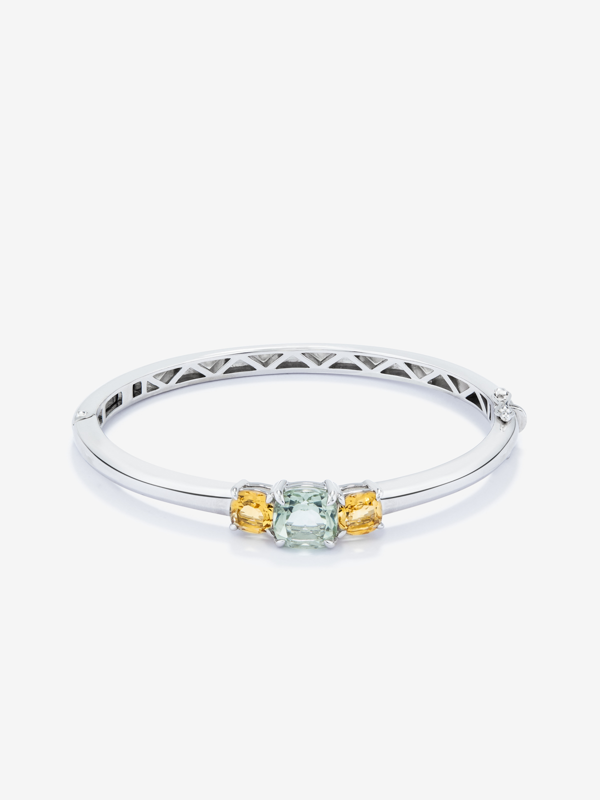 Silver bracelet with green amethyst and yellow citrines