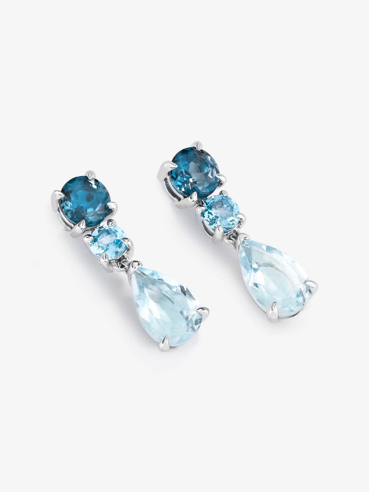 Pendientes largos de plata 925 con topacios