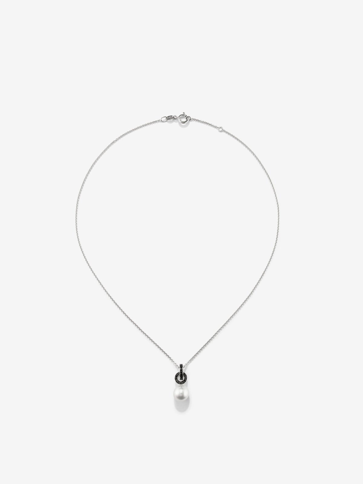 Colgante de cadena de plata 925 con aro en espinela y perla akoya de 9,5 mm