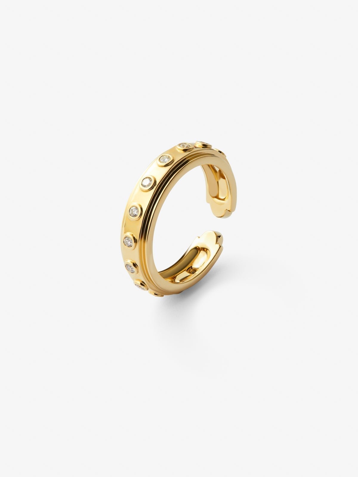 Anillo de oro amarillo de 18K con 16 diamantes en talla brillante con un total de 0,28 cts