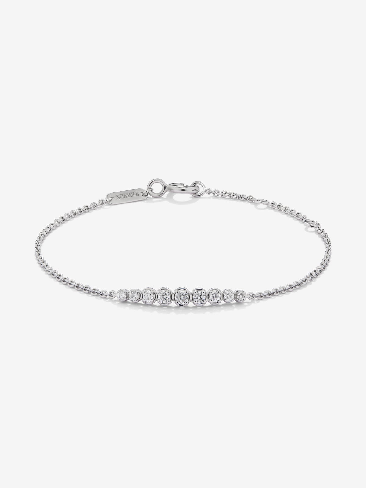 18K white gold bracelet with 9 brilliant-cut diamonds with a total of 0.29 cts