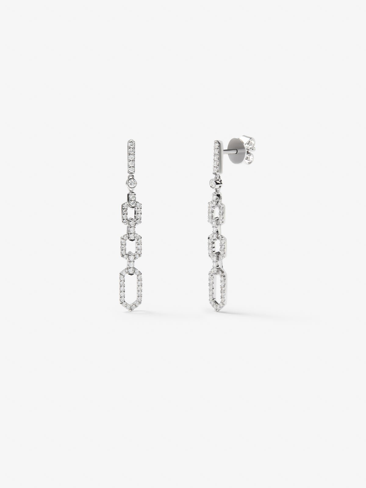 18K white gold earrings with 96 brilliant-cut diamonds with a total of 0.58 cts