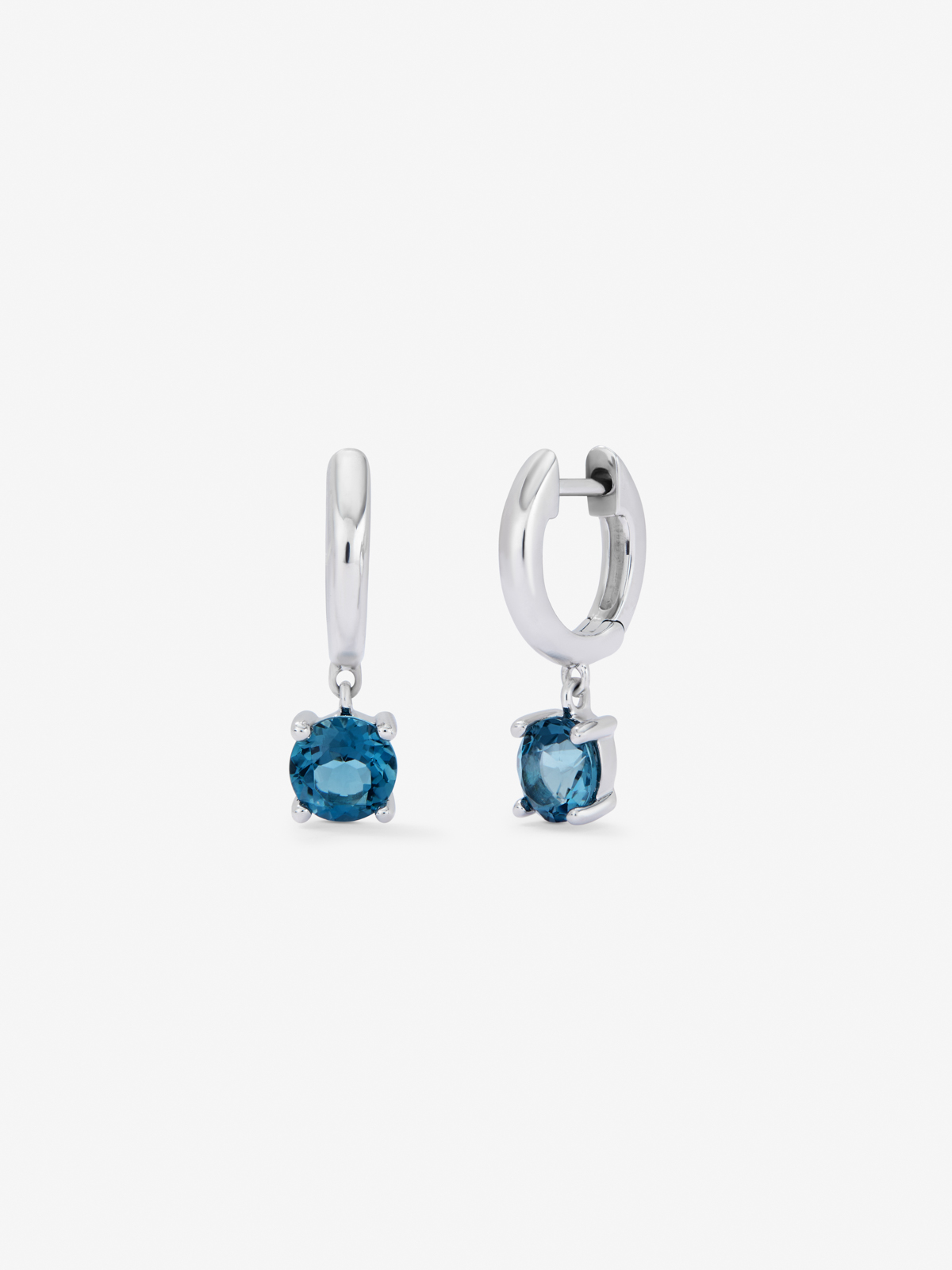 925 silver earrings with Blue London Topacios in 1.4 cts bright size