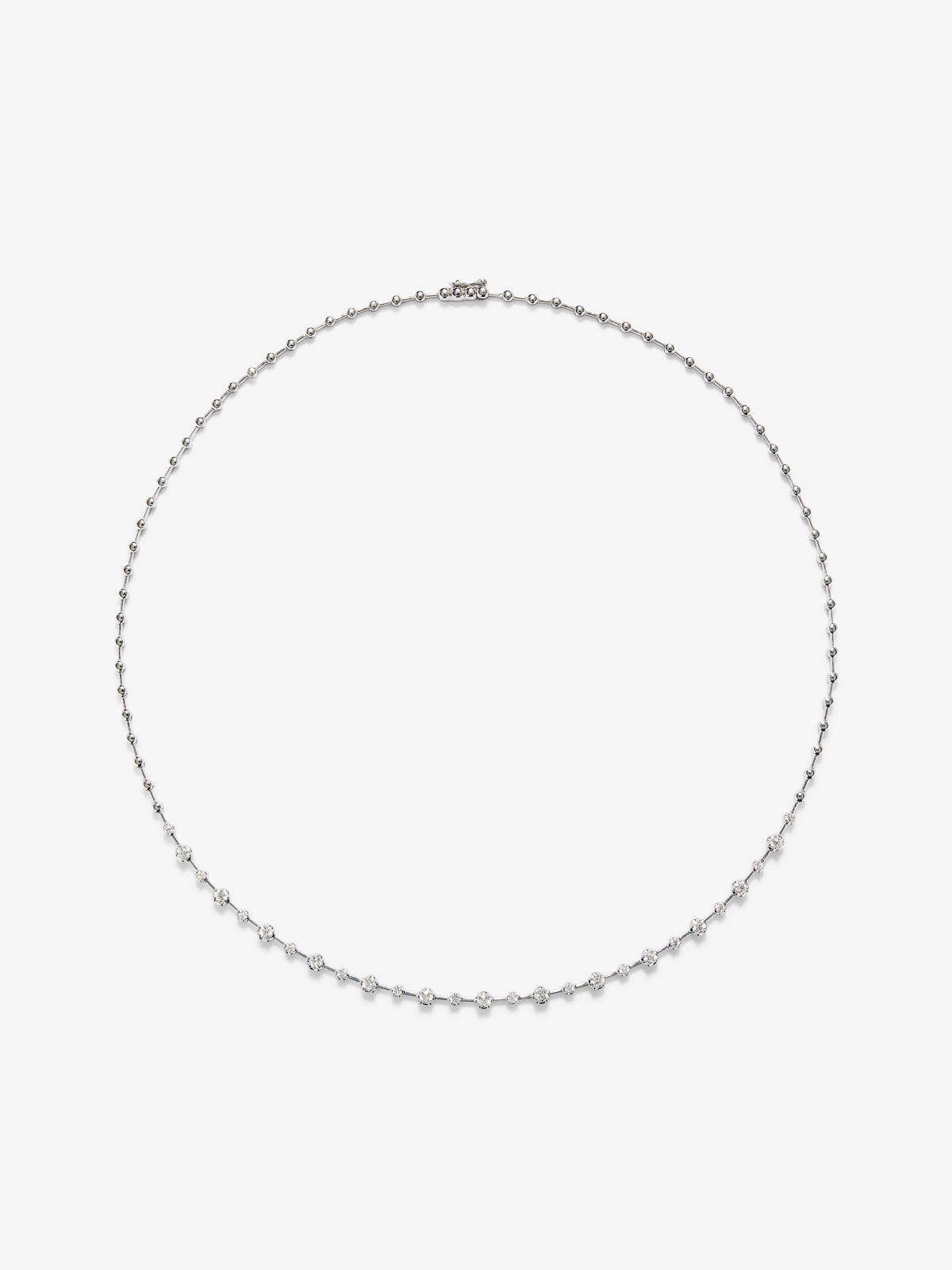 18K white gold necklace with 27 brilliant-cut diamonds with a total of 0.95 cts