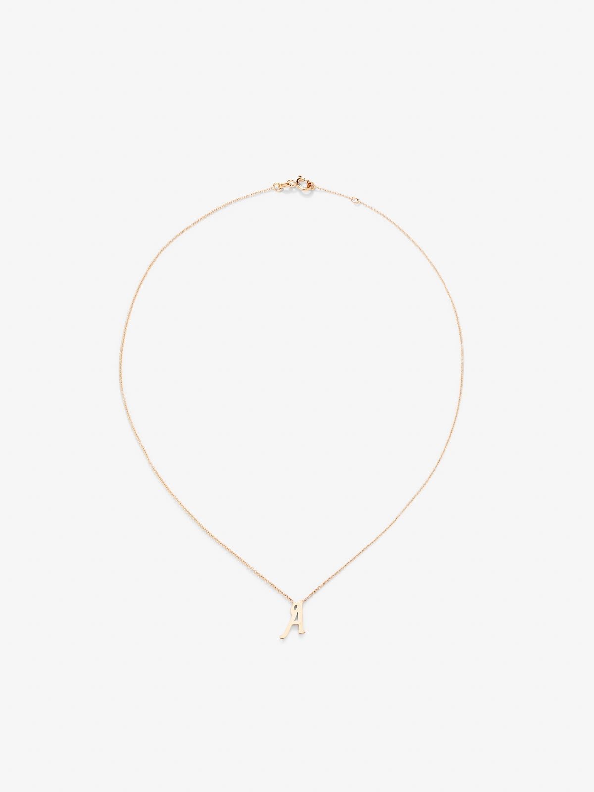 Pendant chain with initial A in 18K rose gold.