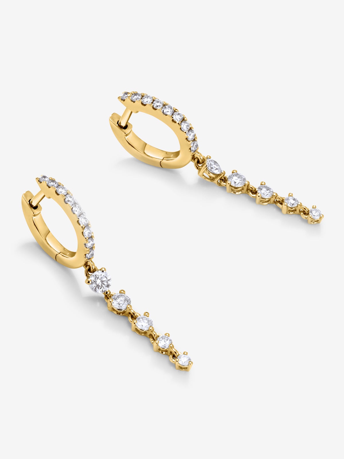 18K yellow gold earrings with 32 brilliant-cut diamonds with a total of 1.09 cts