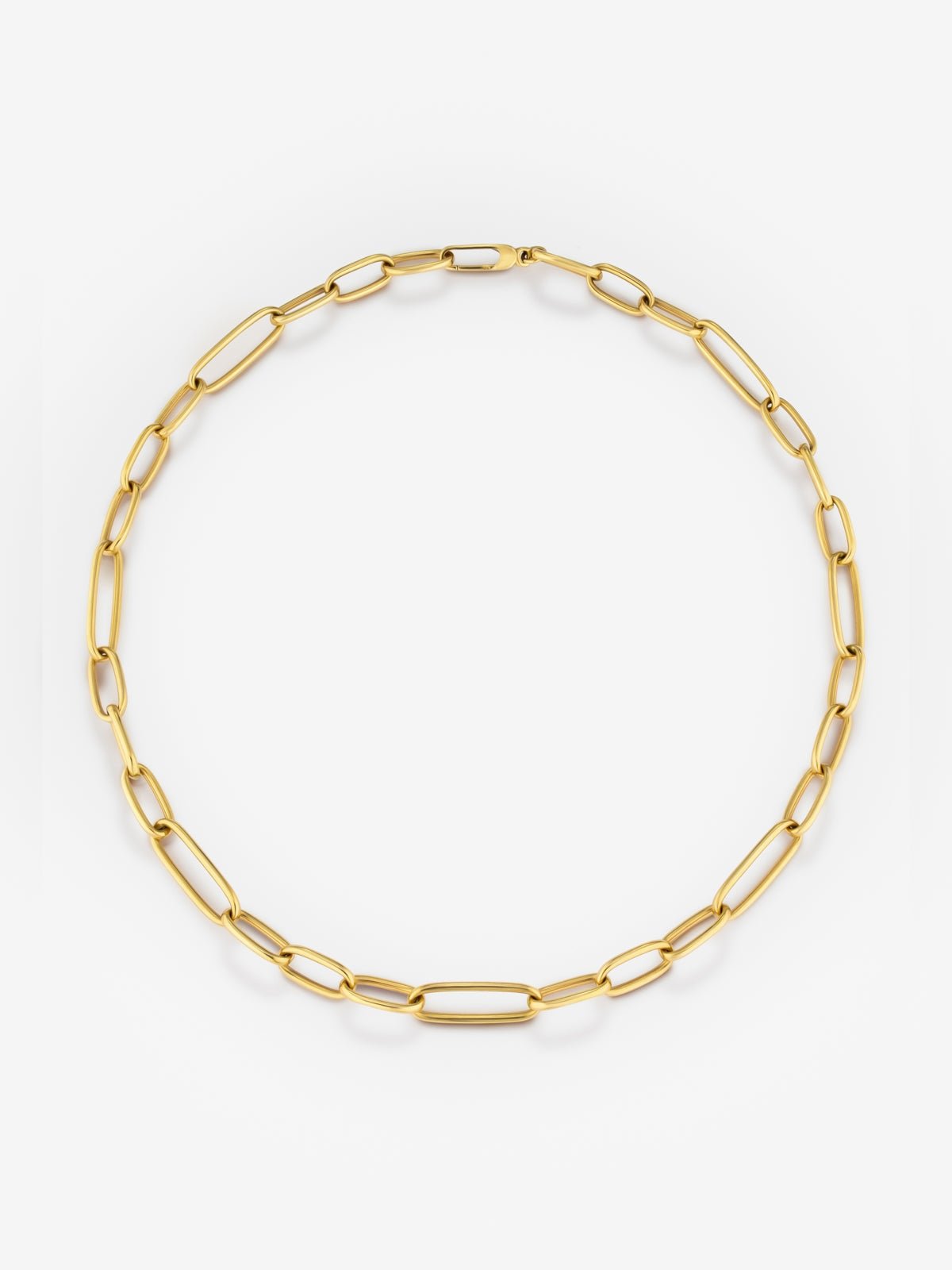 Medium link necklace of 18K yellow gold