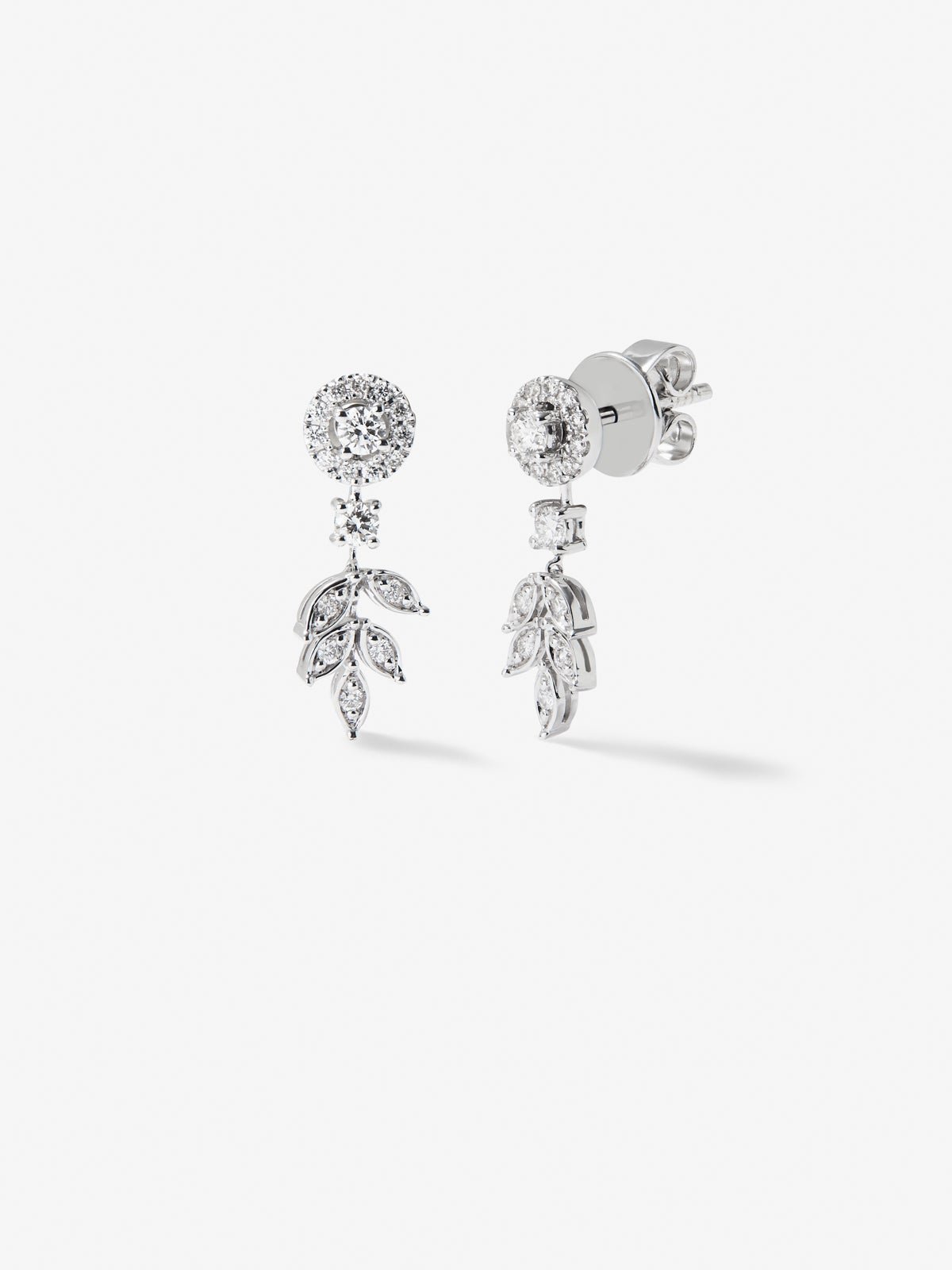 Pendientes desmontables de oro blanco de 18K con diamantes blancos en talla brillante y baguette de 1,31 cts